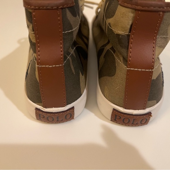POLO CANVAS W/LEATHER TRIM CAMOUFLAGE HIGH TOP SNEAKERS. SIZE 7.   NWOT - Picture 11 of 15